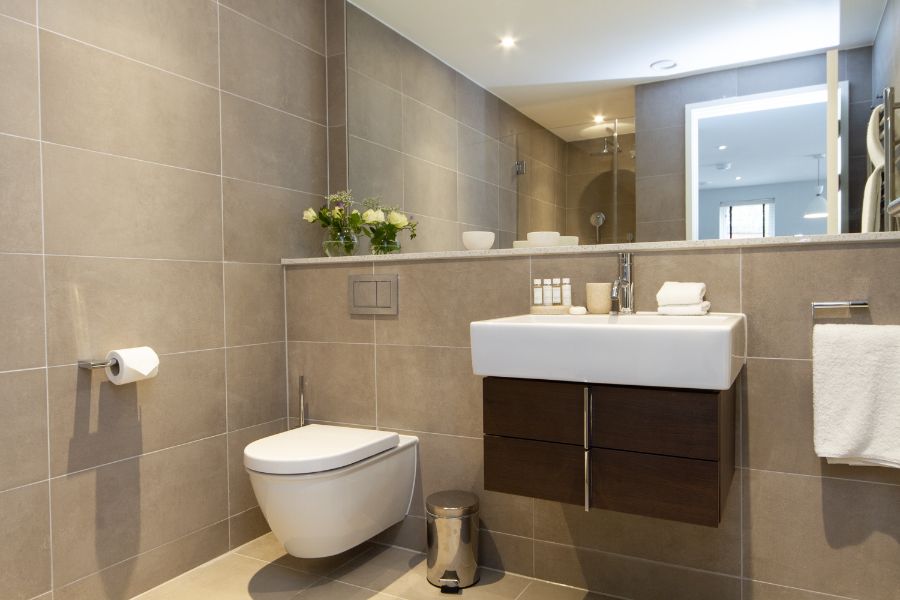 Bathroom let property luxury Cambridge