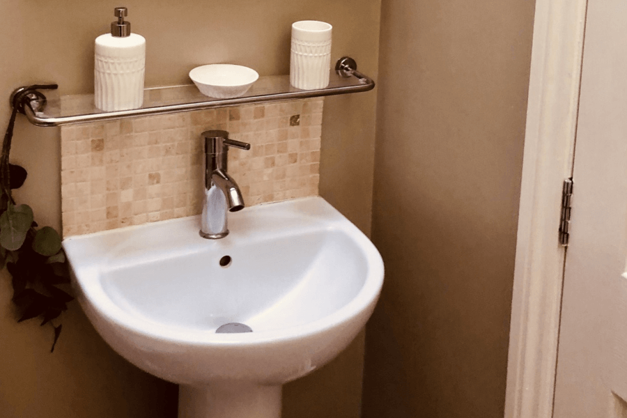 InnClusive’s apartment at Glossop road, Sheffield - Bathroom