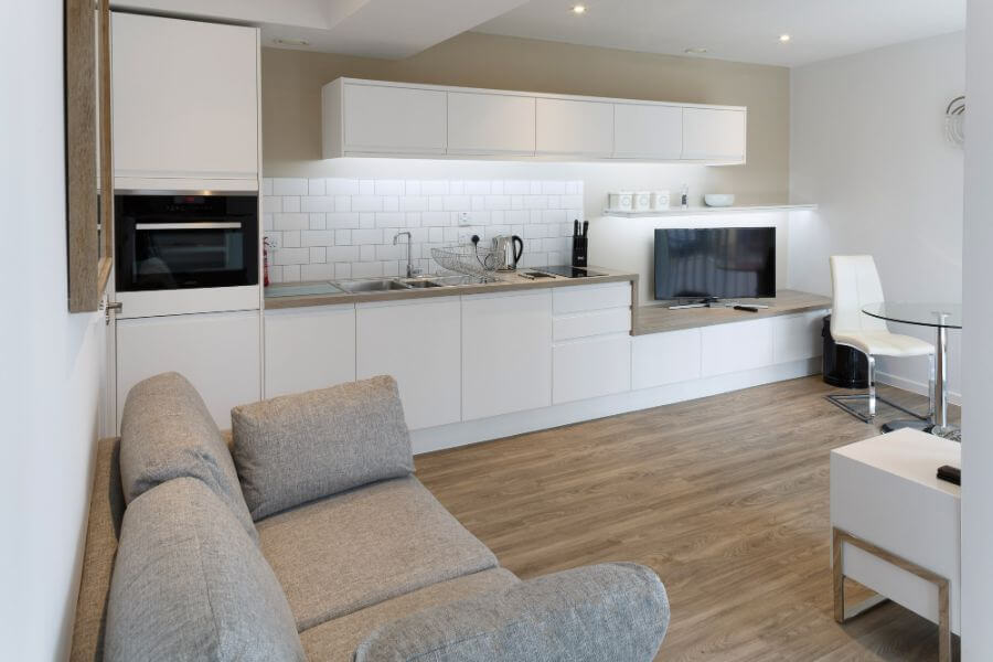 Devonshire Road Cambridge - InnClusive apartment - kitchen and living room.