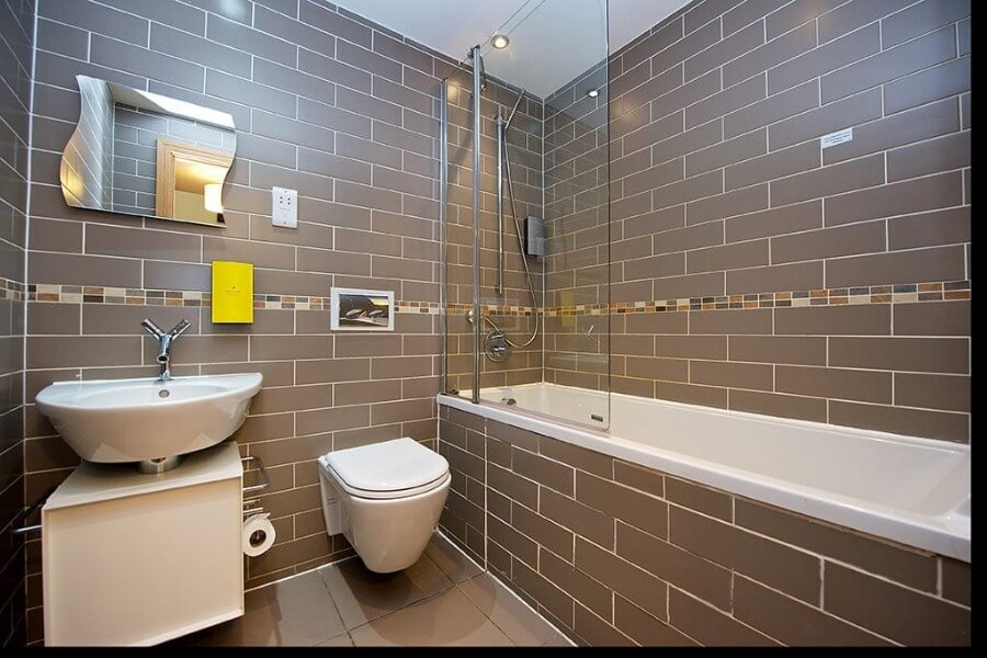 InnClusive’s apartment at Duke Street, Liverpool - Bathroom