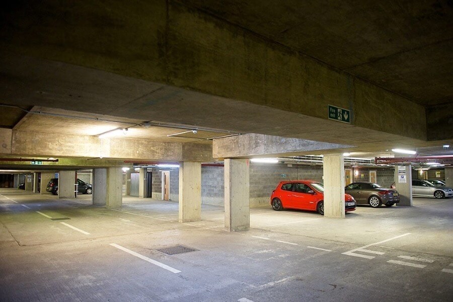 InnClusive’s apartment at Greenwich High Road, London - Parking