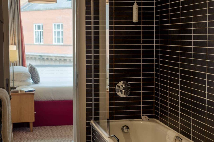 InnClusive’s apartment at Hatton Garden, Liverpool - Bathroom