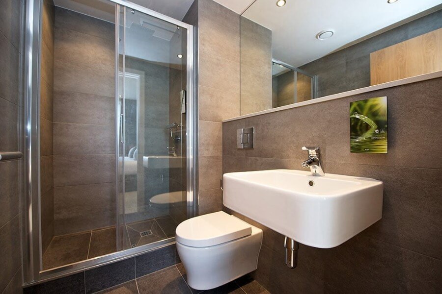 InnClusive’s apartment at Barbican Centre, York - Bathroom