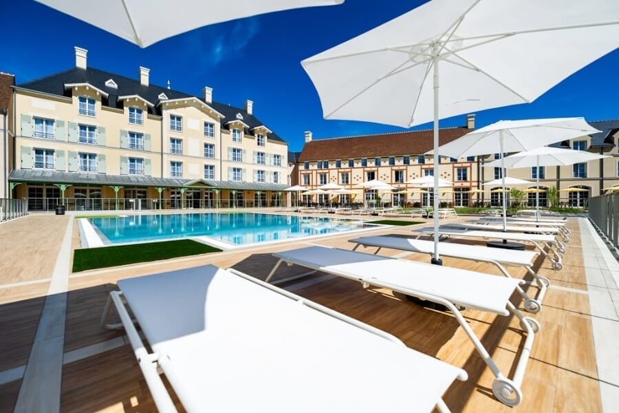 InnClusive’s apartment at Marne La Vallee, Paris - Pool