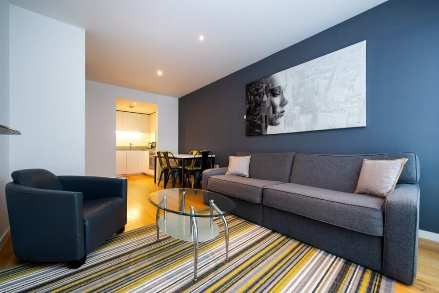 InnClusive’s apartment at London Heathrow - Living area
