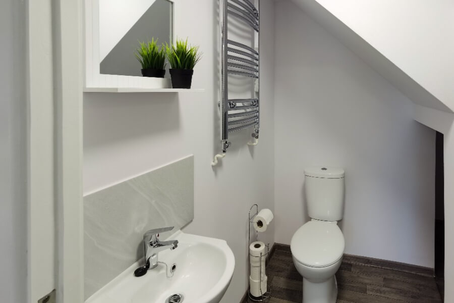 InnClusive’s apartment at Chadburn House, Peterborough - Bathroom